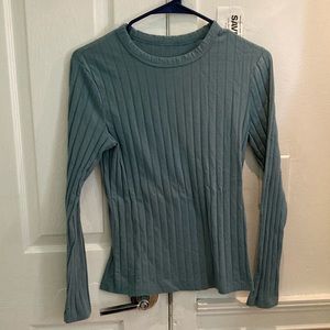 A new day top size S